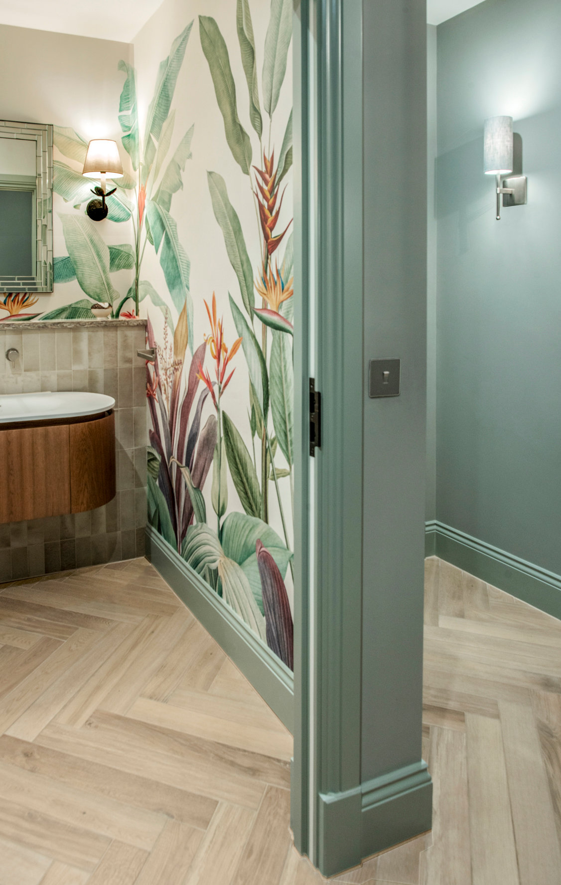 Cobham Apartment
